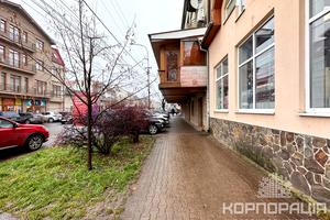 коммерческая по адресу Швабская ул., 27