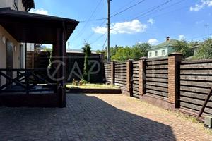 дом по адресу бучанський