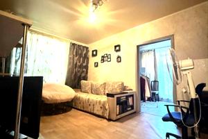 квартира за адресою Зоопаркова вул., 13