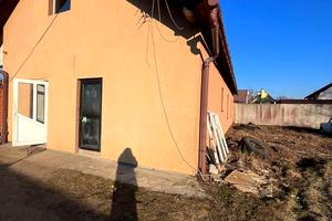 комерційна за адресою Смолиста вул., 10