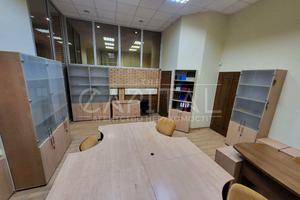 комерційна за адресою Микільсько-Слобідська вул., 2-Б