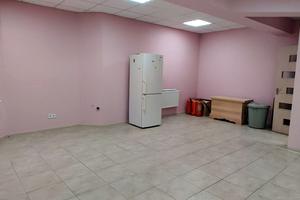 комерційна за адресою Західна вул., 12