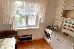 квартира по адресу Лазурная ул.