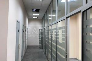 коммерческая по адресу Богдана Хмельницкого ул., 1