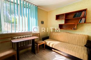 квартира за адресою Макарова вул., 32