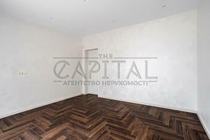 будинок за адресою с. Ходосівка, Новообухівська траса