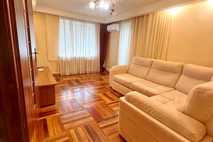 квартира за адресою Олімпійська вул., 1