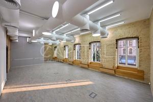 комерційна за адресою Велика Васильківська вул. (Червоноармійська), 12