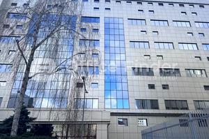 комерційна за адресою Володимирська вул., 101