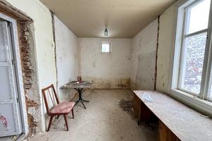 комерційна за адресою Надвірна, Визволення, 33 б