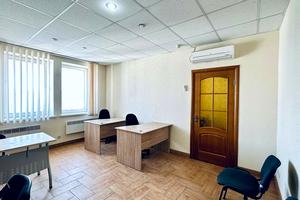 комерційна за адресою Миколи Бажана просп., 14