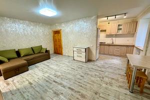 квартира за адресою В'ячеслава Чорновола вул. (Юрія Савченка), 83