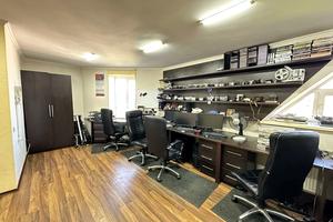 квартира за адресою Злуки просп., 31