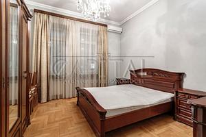 комерційна за адресою Саксаганського вул., 29