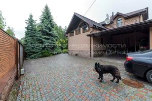 будинок за адресою 1-ша вул.