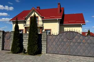 дом по адресу Центральна, 6