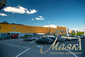 комерційна за адресою Героїв Космосу вул., 4
