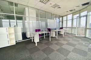 комерційна за адресою Миколи Грінченка вул., 2
