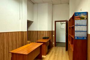 комерційна за адресою Круглоуніверситетська вул., 7