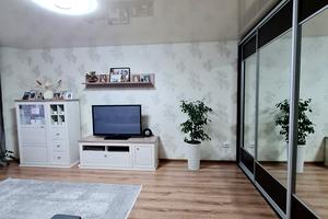 квартира за адресою Довженка вул., 8-Б