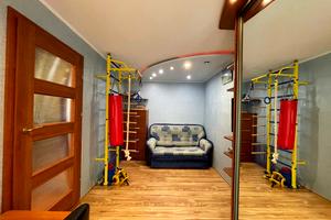 квартира за адресою Семафорна вул., 32