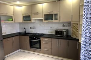квартира за адресою Михайла Лушпи просп., 5