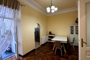 квартира за адресою Богдана Лепкого вул., 4
