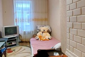 квартира за адресою Утьосова вул., 6