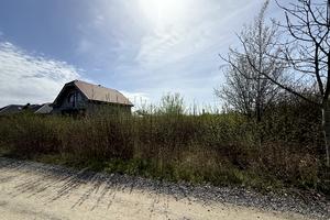 участок по адресу Івана Франка