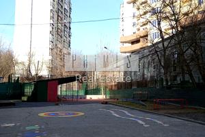 комерційна за адресою Борщагівська вул., 204 к2