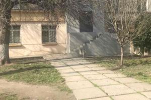 комерційна за адресою Церковна вул., 29/1
