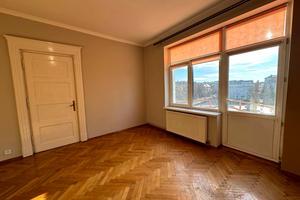 квартира за адресою Шпитальна вул., 9