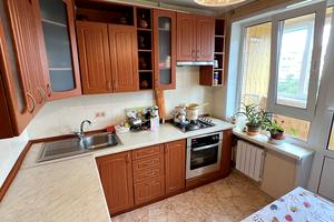 квартира за адресою Амвросія Бучми бульв., 8