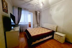 квартира за адресою Героїв Майдану вул. (Червоноармійська), 150