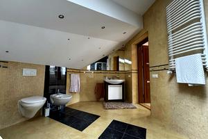 квартира за адресою Олекси Новаківського вул., 8