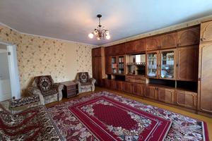 будинок за адресою с. Вінницькі Хутори, Набережна вул., 5а