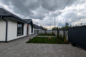 будинок за адресою Успішна, 35