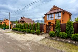 будинок за адресою Бориспільський