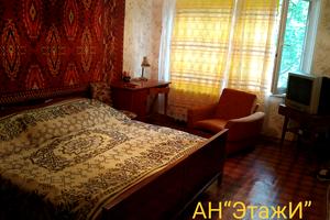 квартира за адресою Покровська вул. (Подбєльського), 10