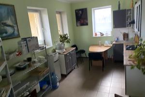 будинок за адресою Богатирська вул., 30а