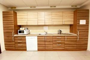 комерційна за адресою Волошкова вул., 80