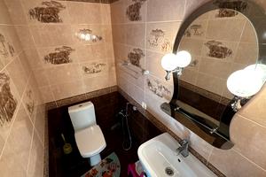 будинок за адресою Юрія Вороного вул.