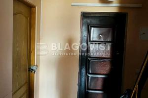 дом по адресу Святотроїцька, 24