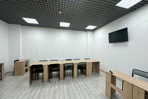 комерційна за адресою Замостянська вул. (50-річчя Перемоги), 15