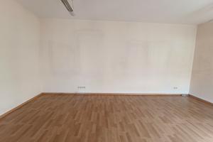 комерційна за адресою Велика Васильківська вул. (Червоноармійська), 8
