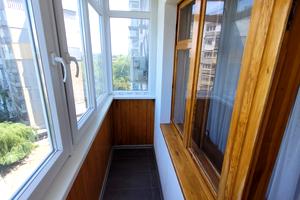 квартира за адресою Соборна вул. (50 років Жовтня), 24а