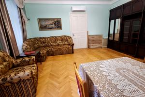 квартира за адресою Юрія Федьковича вул., 5
