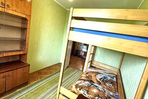 квартира за адресою Северина Потоцького пров. (Сімнадцятого Партз'їзду), 4