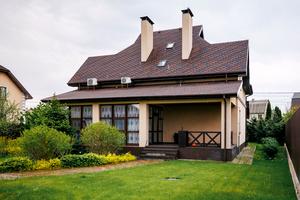 будинок за адресою Українська