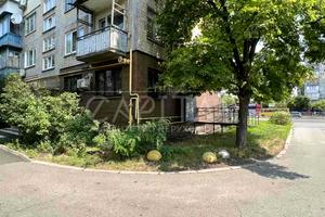 комерційна за адресою Воскресенський просп. (Перова), 11